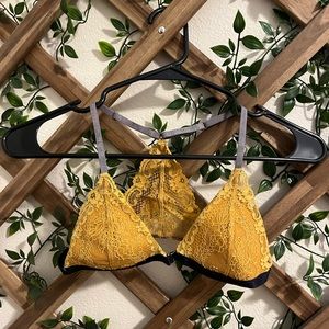 Xs aerie bralette in great condition only worn a few times (: